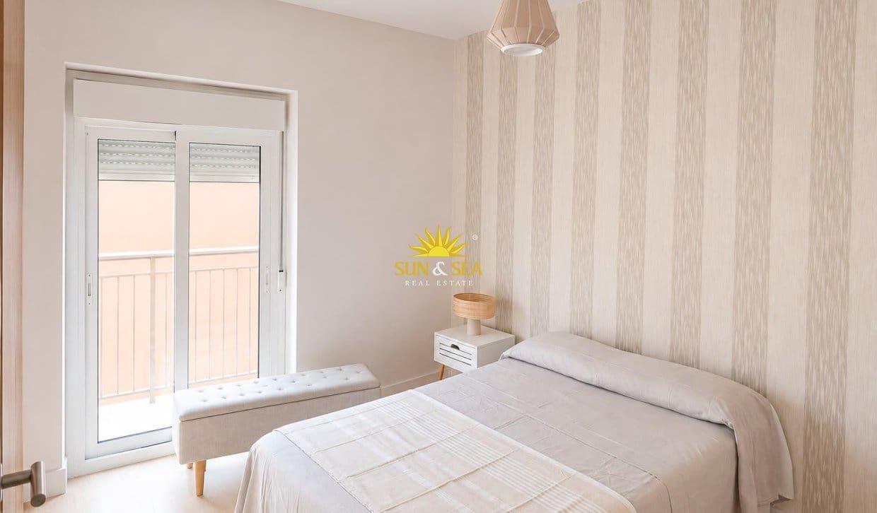 3 slaapkamer Appartement voor vakantieverhuur in Lo Pagan - € 950 (Ref: 10034333)