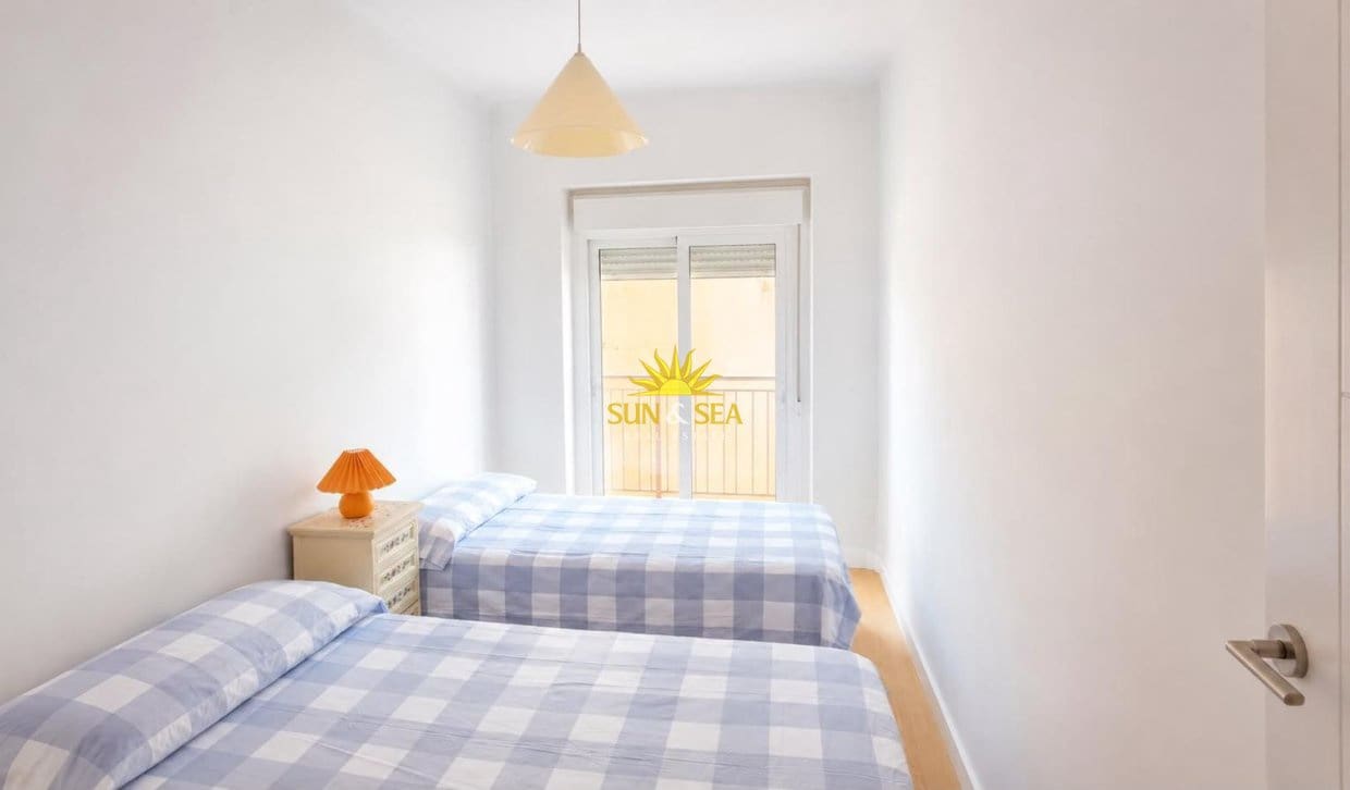 3 slaapkamer Appartement voor vakantieverhuur in Lo Pagan - € 950 (Ref: 10034333)