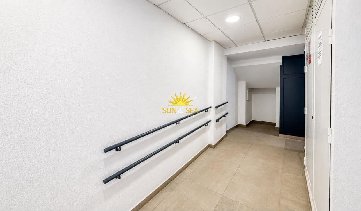 3 slaapkamer Appartement voor vakantieverhuur in Lo Pagan - € 950 (Ref: 10034333)
