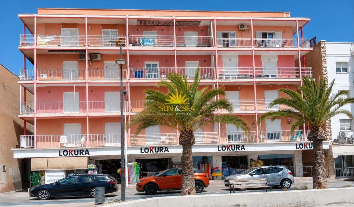 3 slaapkamer Appartement voor vakantieverhuur in Lo Pagan - € 950 (Ref: 10034333)
