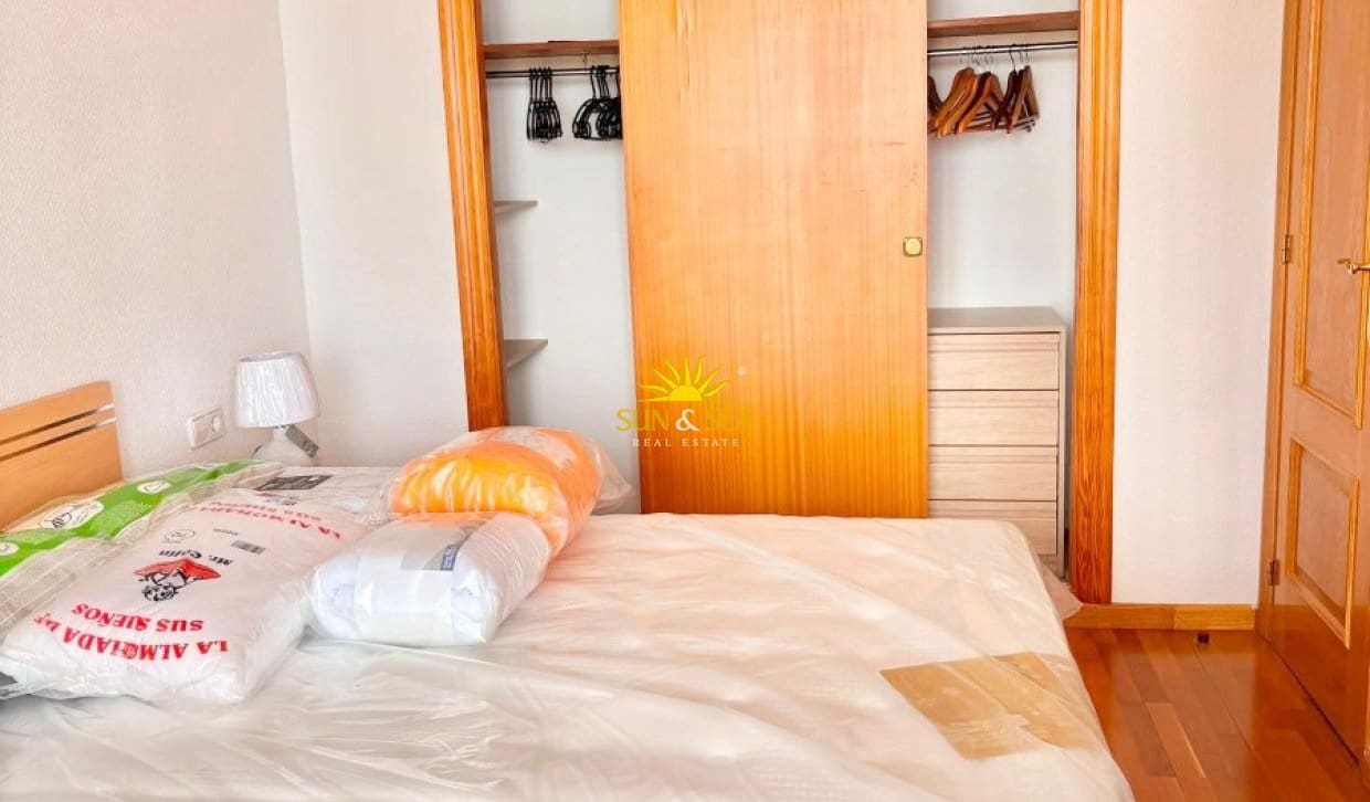 2 bedroom Apartment for holiday rental in Playa de San Juan with pool - € 1,100 (Ref: 10034532)