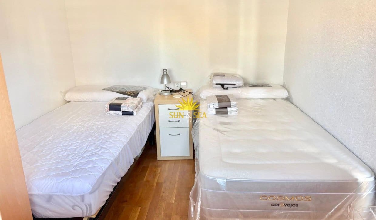 2 bedroom Apartment for holiday rental in Playa de San Juan with pool - € 1,100 (Ref: 10034532)
