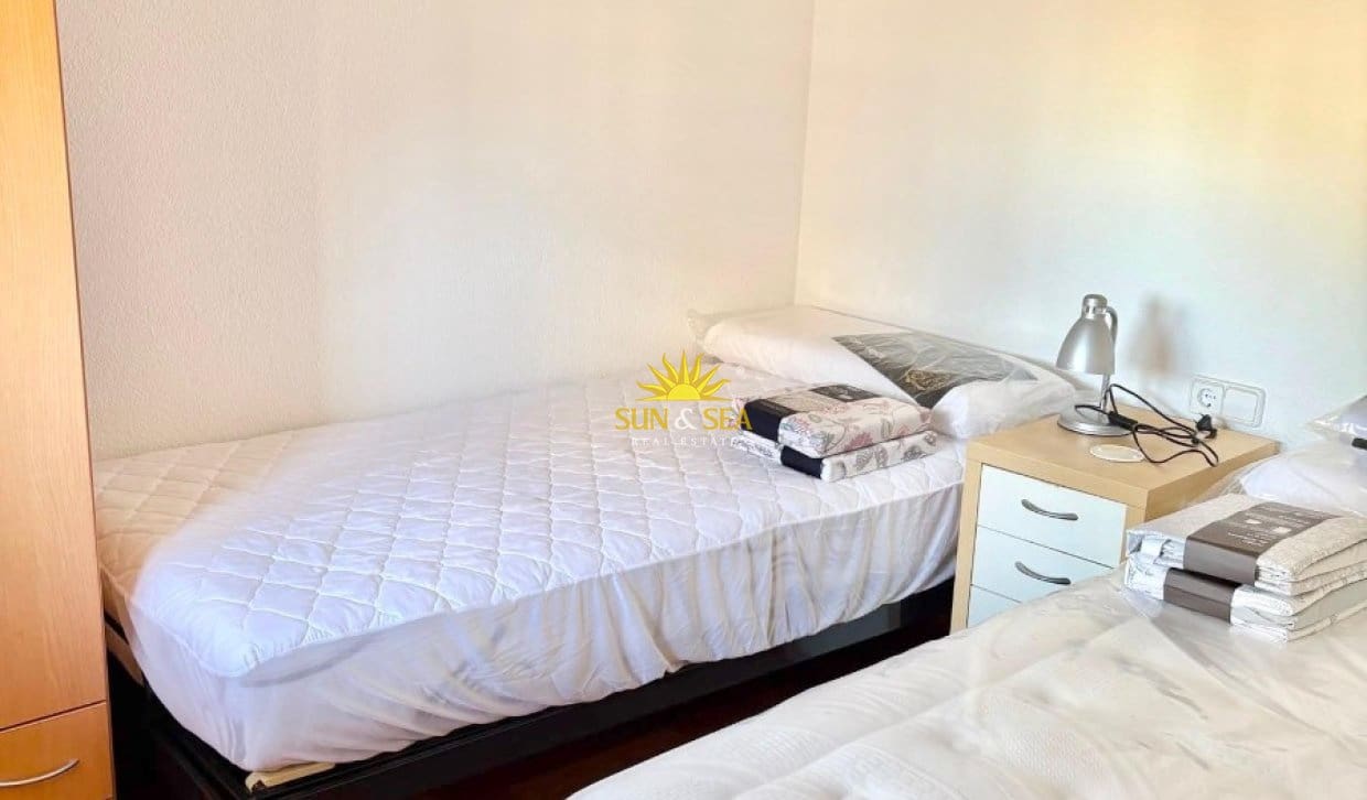 2 bedroom Apartment for holiday rental in Playa de San Juan with pool - € 1,100 (Ref: 10034532)