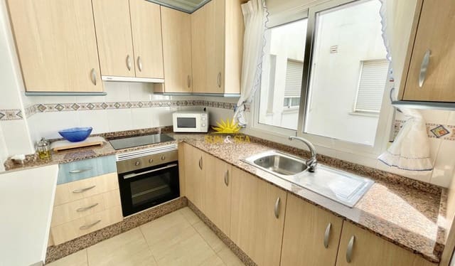 2 makuuhuone Huoneisto vuokrattavana paikassa Centro, Los Alcázares mukana 
autotalli - 800 € (Ref: 10034655)