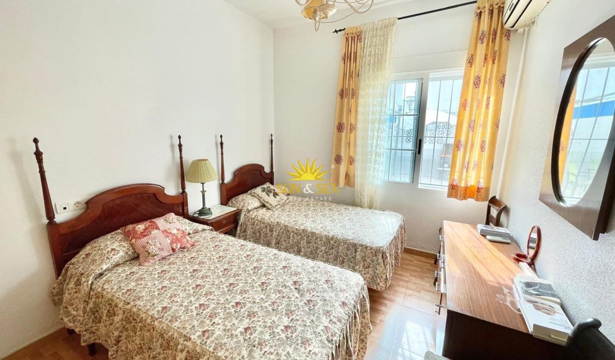 Apartamento de 3 habitaciones en Santiago de la Ribera en alquiler vacacional - 850 € (Ref: 10034656)