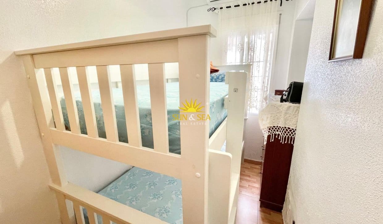 Apartamento de 3 habitaciones en Santiago de la Ribera en alquiler vacacional - 850 € (Ref: 10034656)