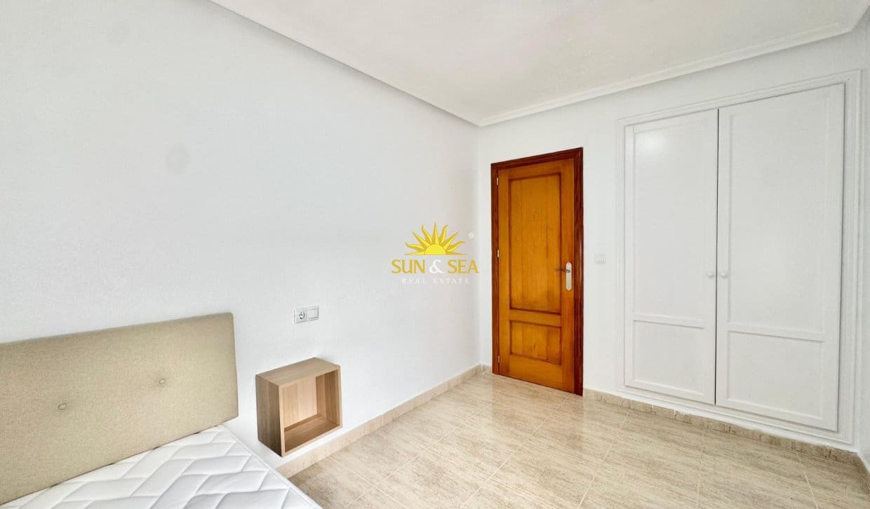 2 camera da letto Appartamento da affittare in Guardamar del Segura - 800 € (Rif: 10035645)