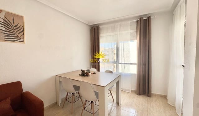 Appartement de 2 chambres à louer à Las Viñas, Guardamar del Segura - 800 € (Ref: 10035645)