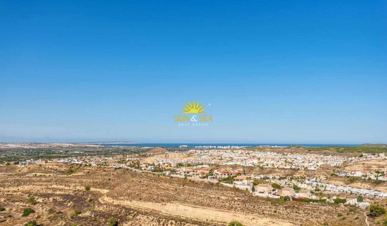 1 bedroom Apartment for rent in Rojales with pool - € 850 (Ref: 10035646)