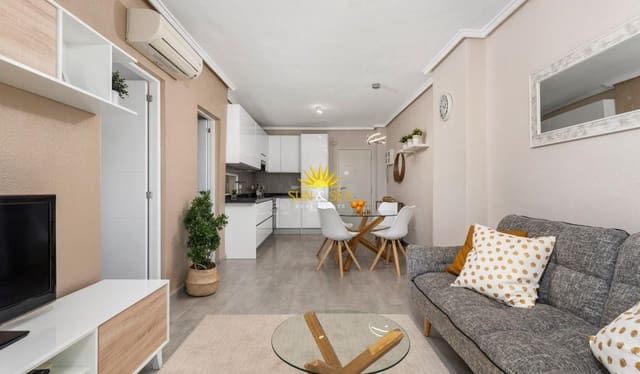 1 slaapkamer Appartement te huur in Ciudad Quesada, Rojales met zwembad - € 850 (Ref: 10035646)