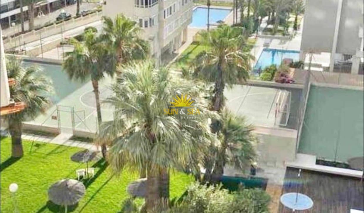 1 bedroom Apartment for holiday rental in Cabo de las Huertas with pool - € 1,000 (Ref: 10039162)