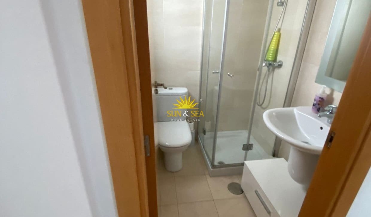 Villa/Maison de 3 chambres à louer à La Nucia avec garage - 1 350 € (Ref: 10041532)