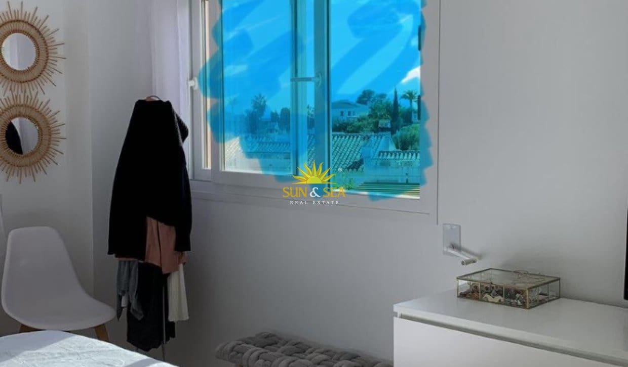 Villa/Maison de 3 chambres à louer à La Nucia avec garage - 1 350 € (Ref: 10041532)