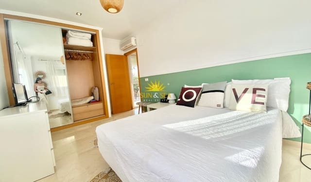 3 makuuhuone Huvila vuokrattavana paikassa Coloma  , La Nucia mukana 
autotalli - 1 350 € (Ref: 10041532)