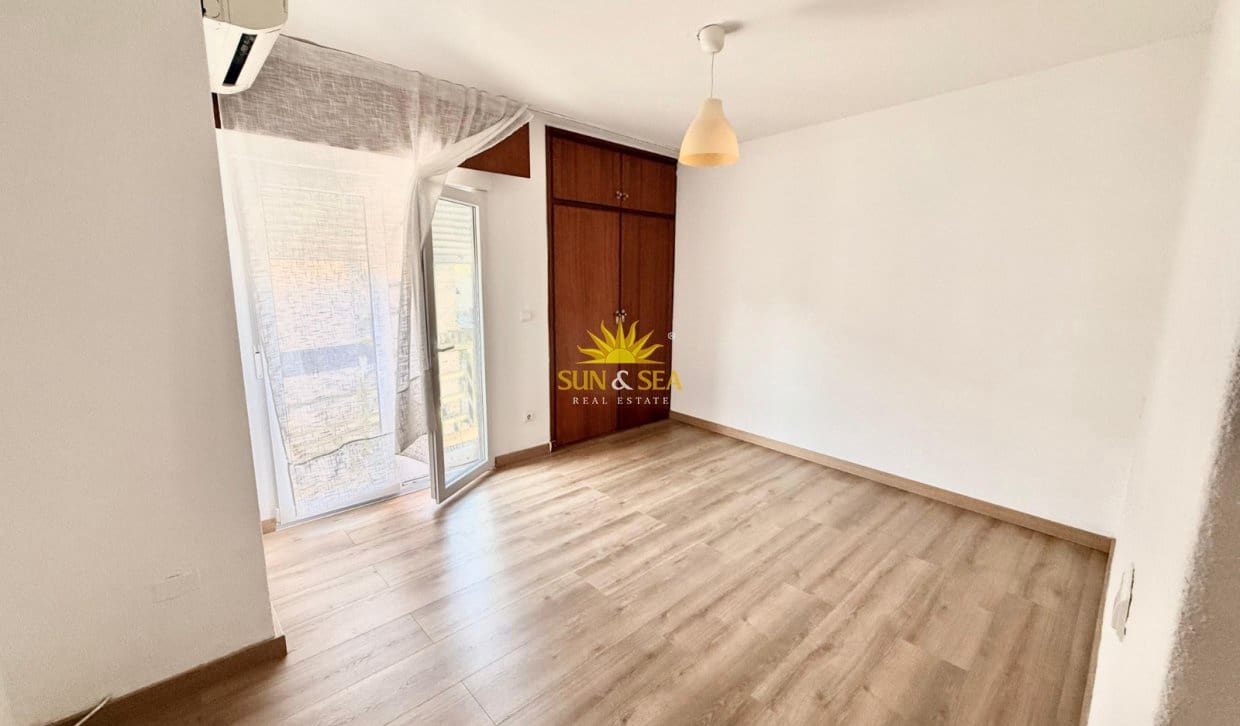 4 makuuhuone Huoneisto vuokrattavana paikassa Alicante kaupunki mukana 
autotalli - 1 450 € (Ref: 10041648)