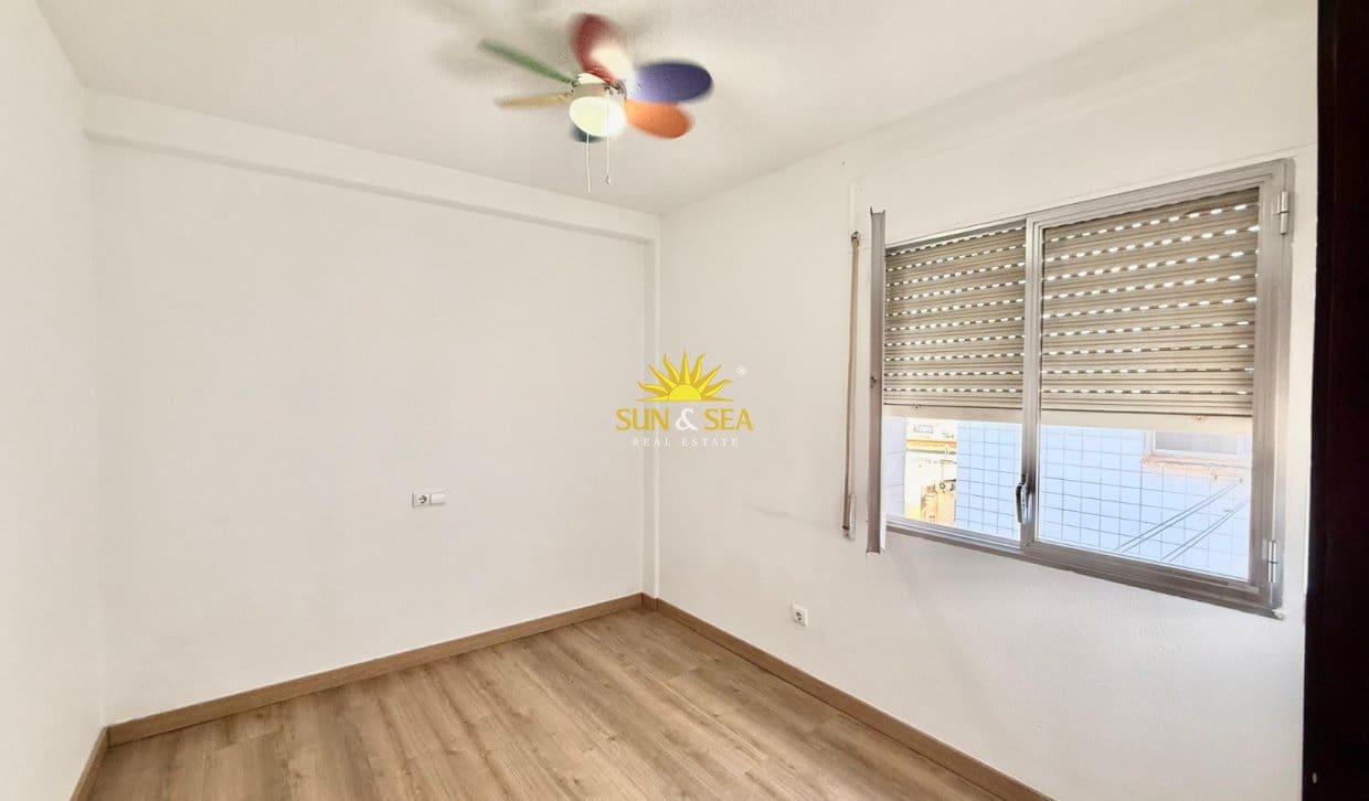 4 makuuhuone Huoneisto vuokrattavana paikassa Alicante kaupunki mukana 
autotalli - 1 450 € (Ref: 10041648)