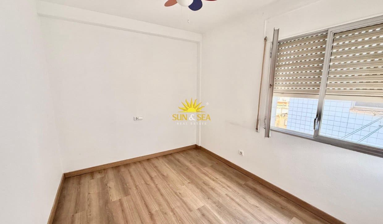 4 makuuhuone Huoneisto vuokrattavana paikassa Alicante kaupunki mukana 
autotalli - 1 450 € (Ref: 10041648)