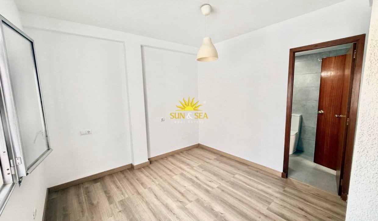4 makuuhuone Huoneisto vuokrattavana paikassa Alicante kaupunki mukana 
autotalli - 1 450 € (Ref: 10041648)