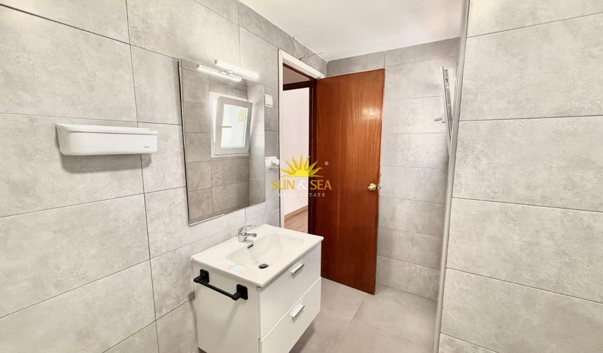 4 makuuhuone Huoneisto vuokrattavana paikassa Alicante kaupunki mukana 
autotalli - 1 450 € (Ref: 10041648)