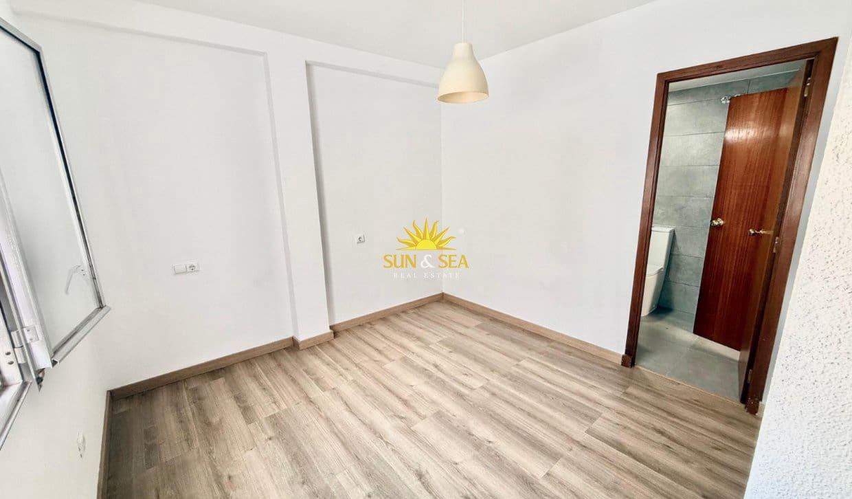 4 makuuhuone Huoneisto vuokrattavana paikassa Alicante kaupunki mukana 
autotalli - 1 450 € (Ref: 10041648)