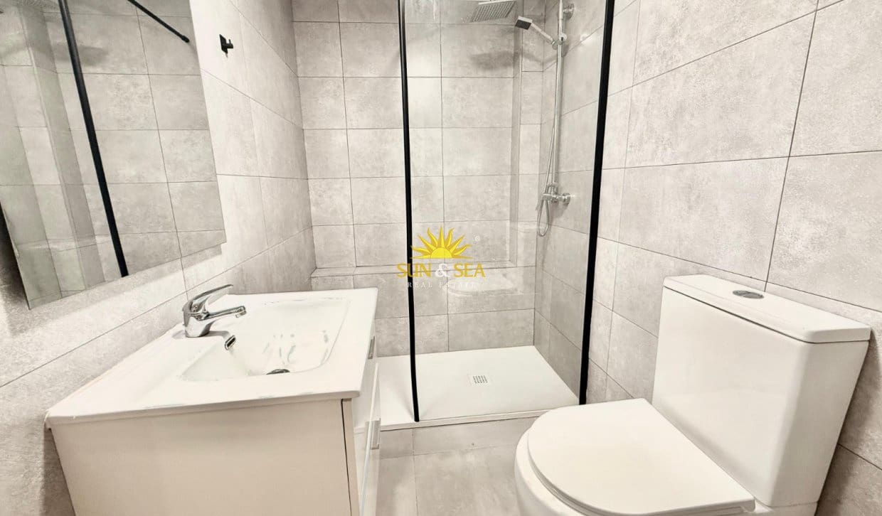 4 makuuhuone Huoneisto vuokrattavana paikassa Alicante kaupunki mukana 
autotalli - 1 450 € (Ref: 10041648)
