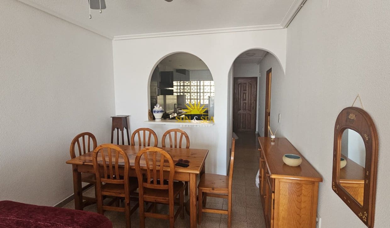 3 slaapkamer Appartement voor vakantieverhuur in Santa Pola met zwembad garage - € 900 (Ref: 10041863)
