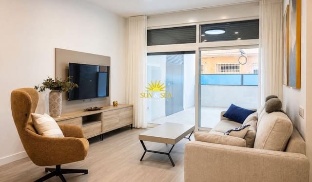 2 bedroom Apartment for sale in Las Piscinas Naturales, Torrevieja - € 239,900 (Ref: 10041864)