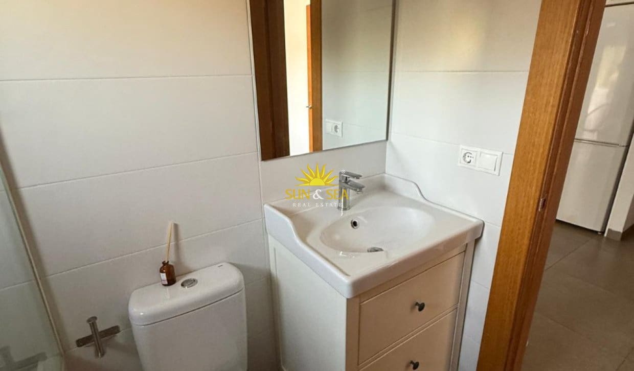 2 soveværelse Lejlighed til leje i Santa Pola - € 675 (Ref: 10042033)