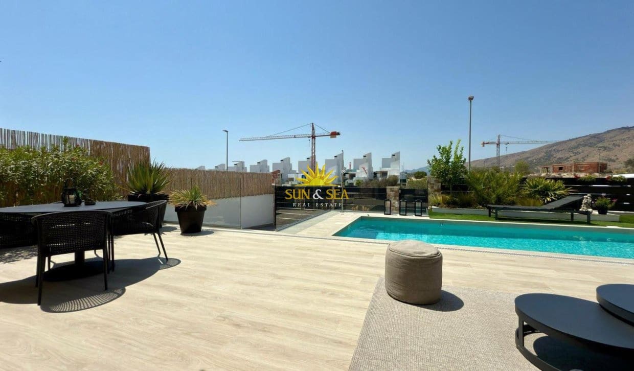 3 camera da letto Villa da affittare in Finestrat con piscina garage - 3.500 € (Rif: 10043503)