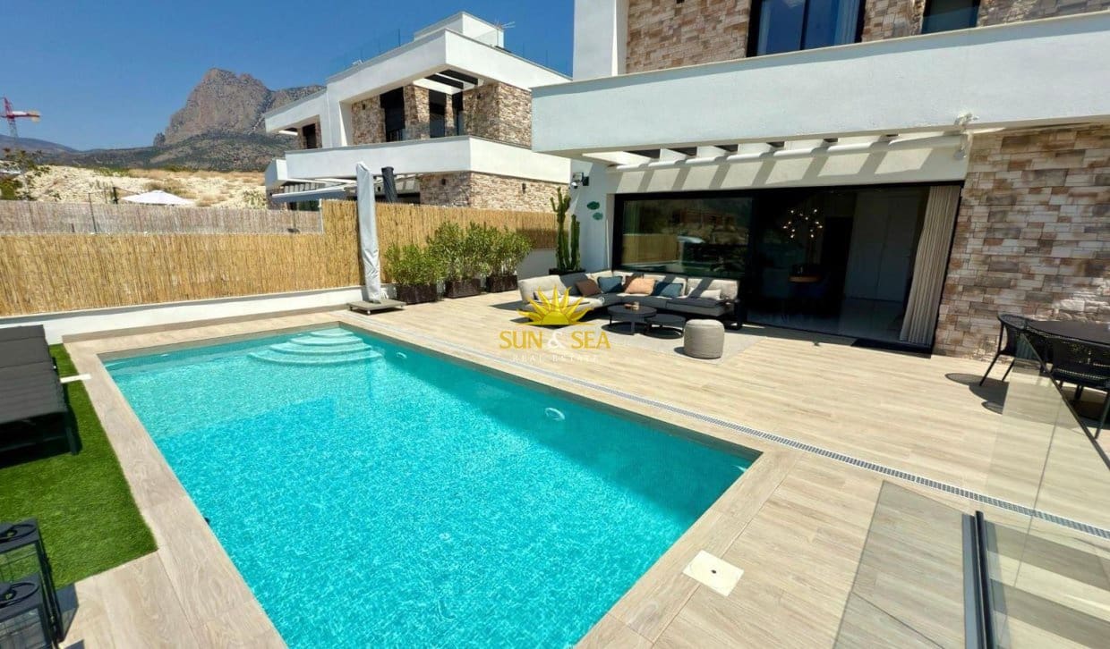 3 camera da letto Villa da affittare in Finestrat con piscina garage - 3.500 € (Rif: 10043503)