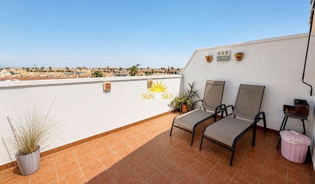 3 sypialnia Dom na sprzedaż w El Chaparral - La Siesta - La Torreta, Torrevieja z basenem garażem - 169 500 € (Ref: 10044111)