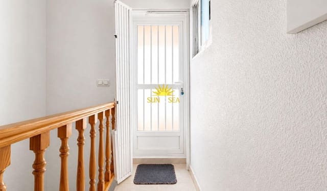 3 sypialnia Dom na sprzedaż w El Chaparral - La Siesta - La Torreta, Torrevieja z basenem garażem - 169 500 € (Ref: 10044111)