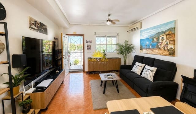 3 sypialnia Dom na sprzedaż w El Chaparral - La Siesta - La Torreta, Torrevieja z basenem garażem - 169 500 € (Ref: 10044111)