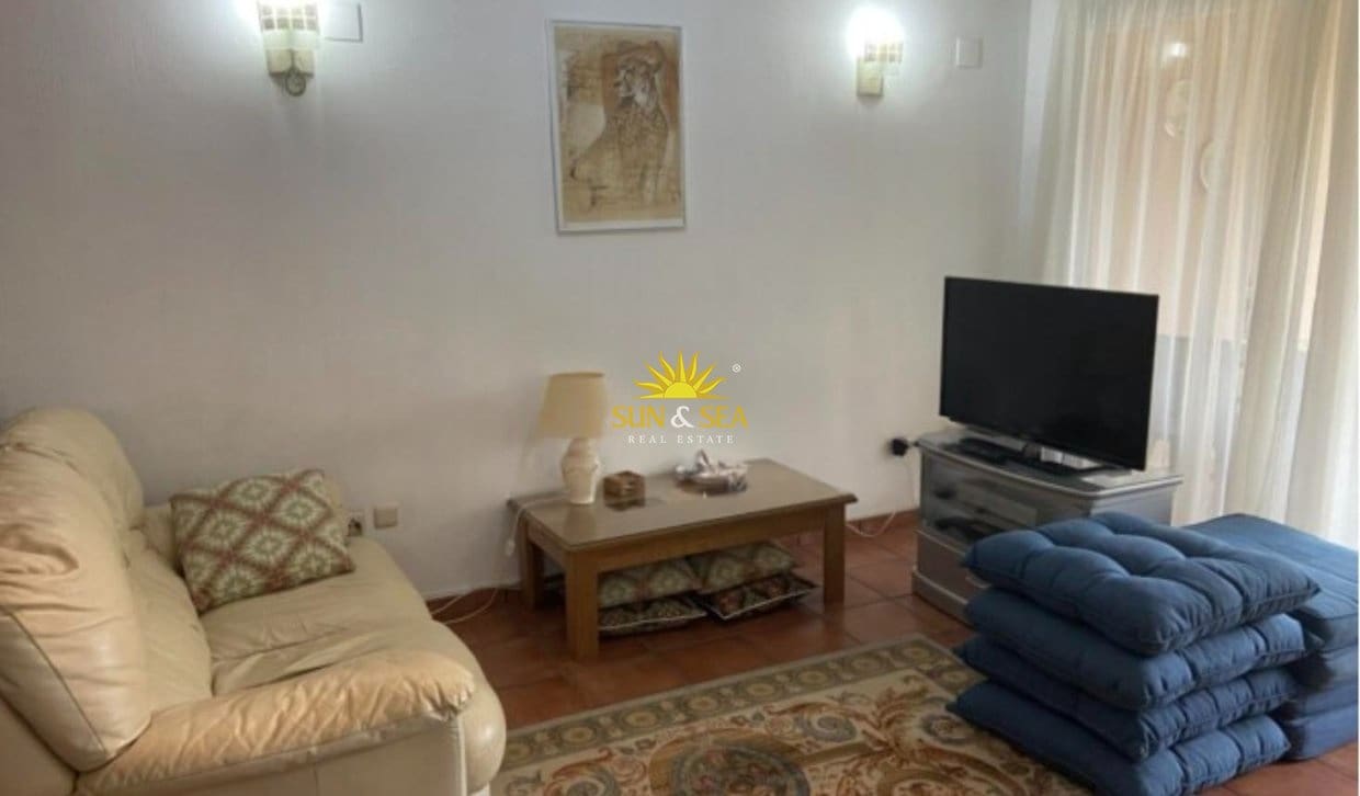 4 Zimmer Villa zu vermieten in Arenal mit Pool Garage - 1.900 € (Ref: 10044112)
