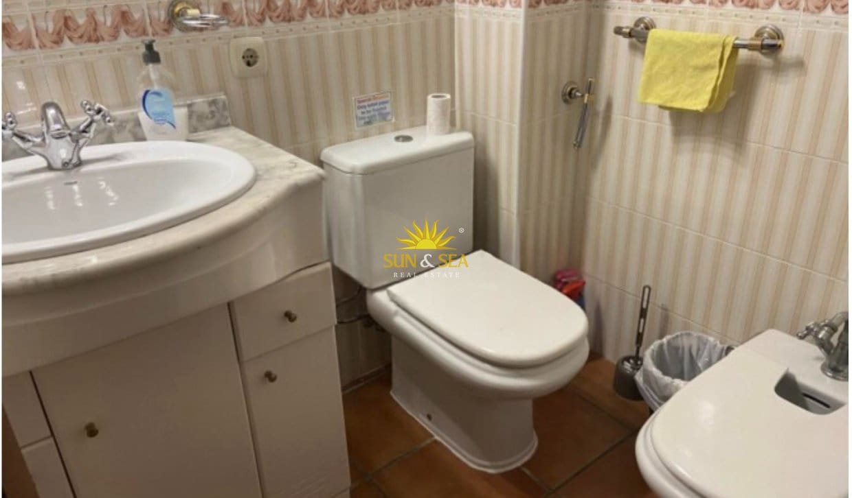 4 Zimmer Villa zu vermieten in Arenal mit Pool Garage - 1.900 € (Ref: 10044112)