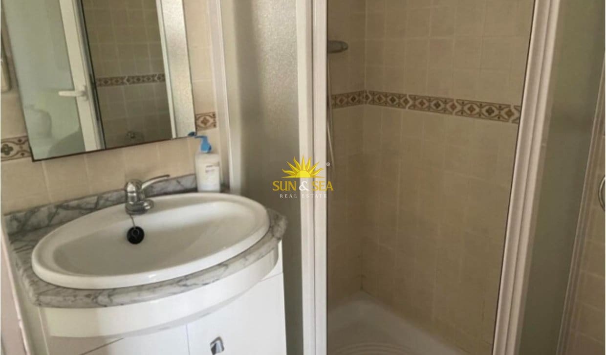 4 Zimmer Villa zu vermieten in Arenal mit Pool Garage - 1.900 € (Ref: 10044112)