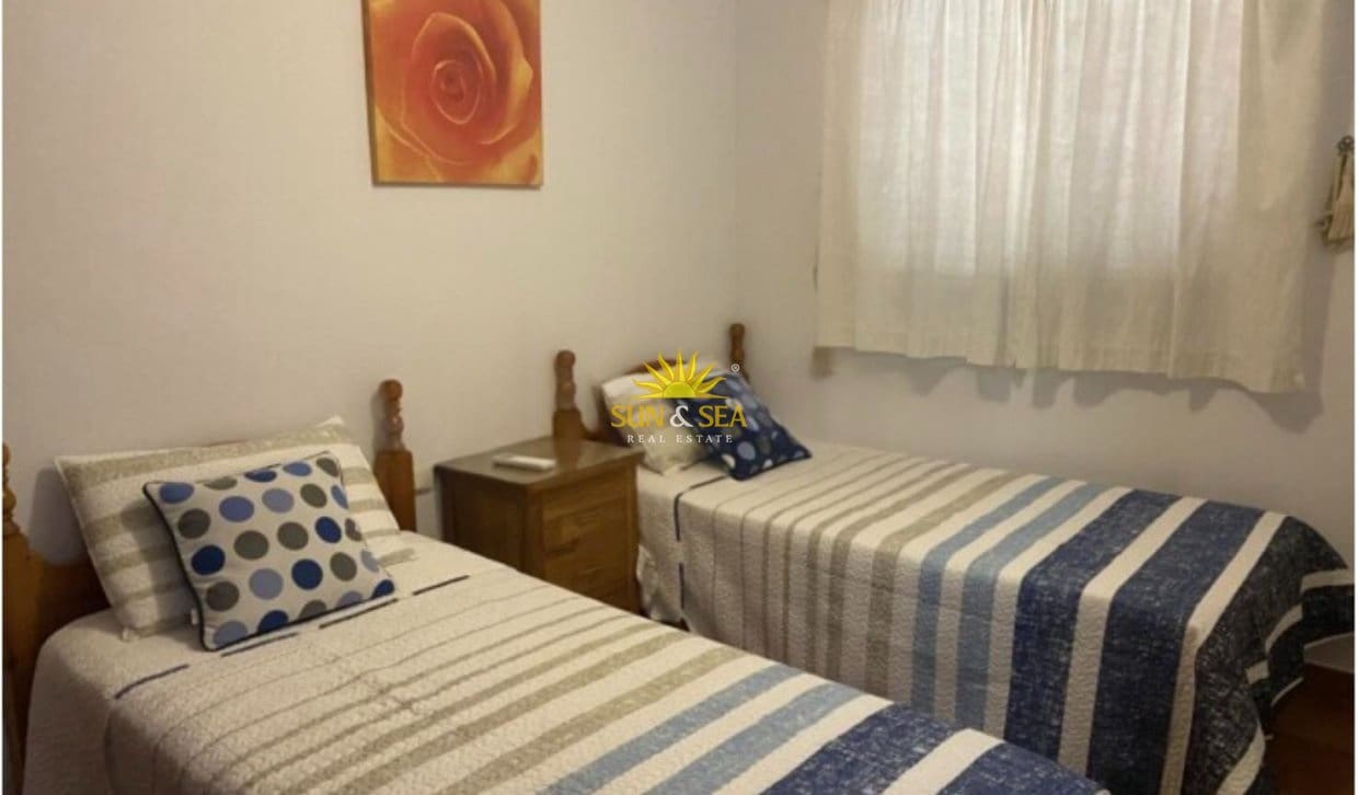 4 Zimmer Villa zu vermieten in Arenal mit Pool Garage - 1.900 € (Ref: 10044112)