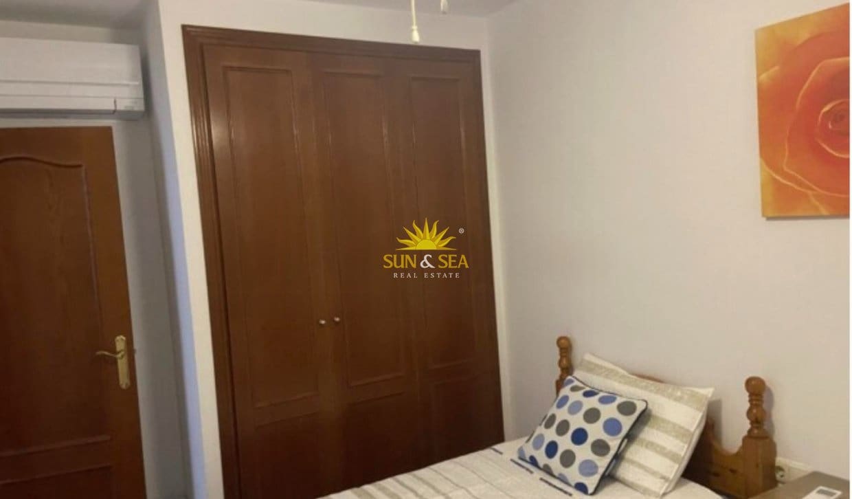 4 Zimmer Villa zu vermieten in Arenal mit Pool Garage - 1.900 € (Ref: 10044112)