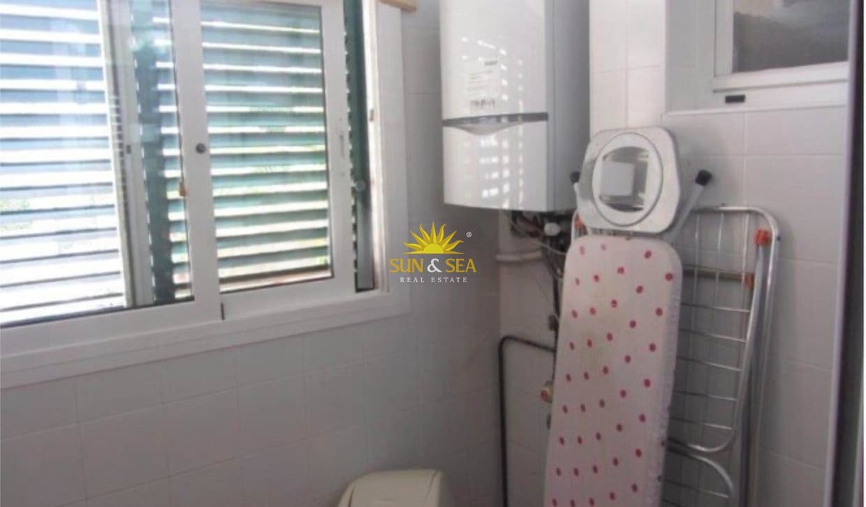 4 Zimmer Villa zu vermieten in Arenal mit Pool Garage - 1.900 € (Ref: 10044112)