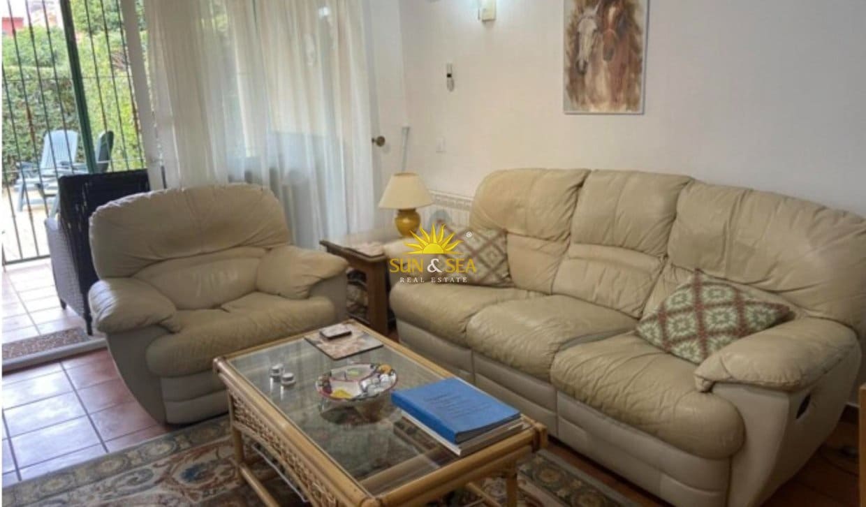 4 Zimmer Villa zu vermieten in Arenal mit Pool Garage - 1.900 € (Ref: 10044112)