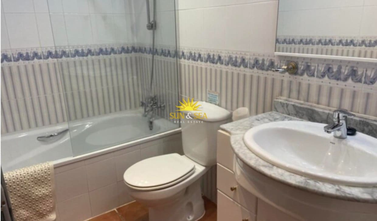 4 Zimmer Villa zu vermieten in Arenal mit Pool Garage - 1.900 € (Ref: 10044112)