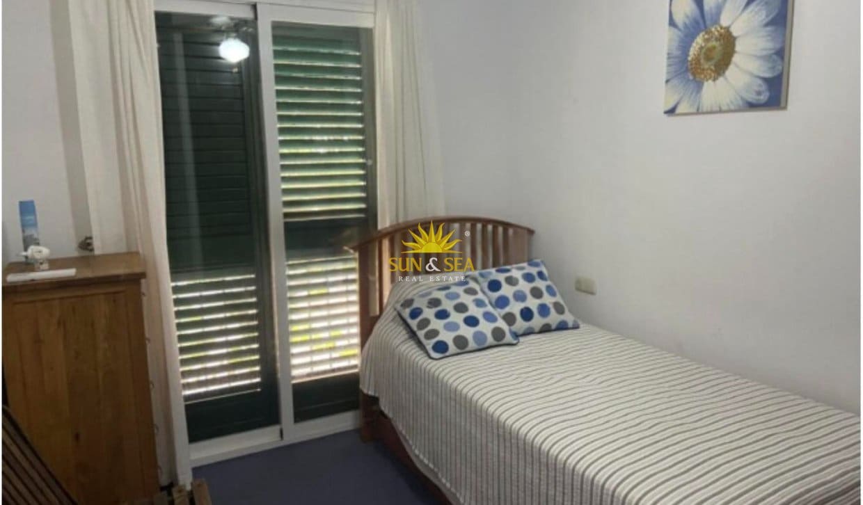 4 Zimmer Villa zu vermieten in Arenal mit Pool Garage - 1.900 € (Ref: 10044112)