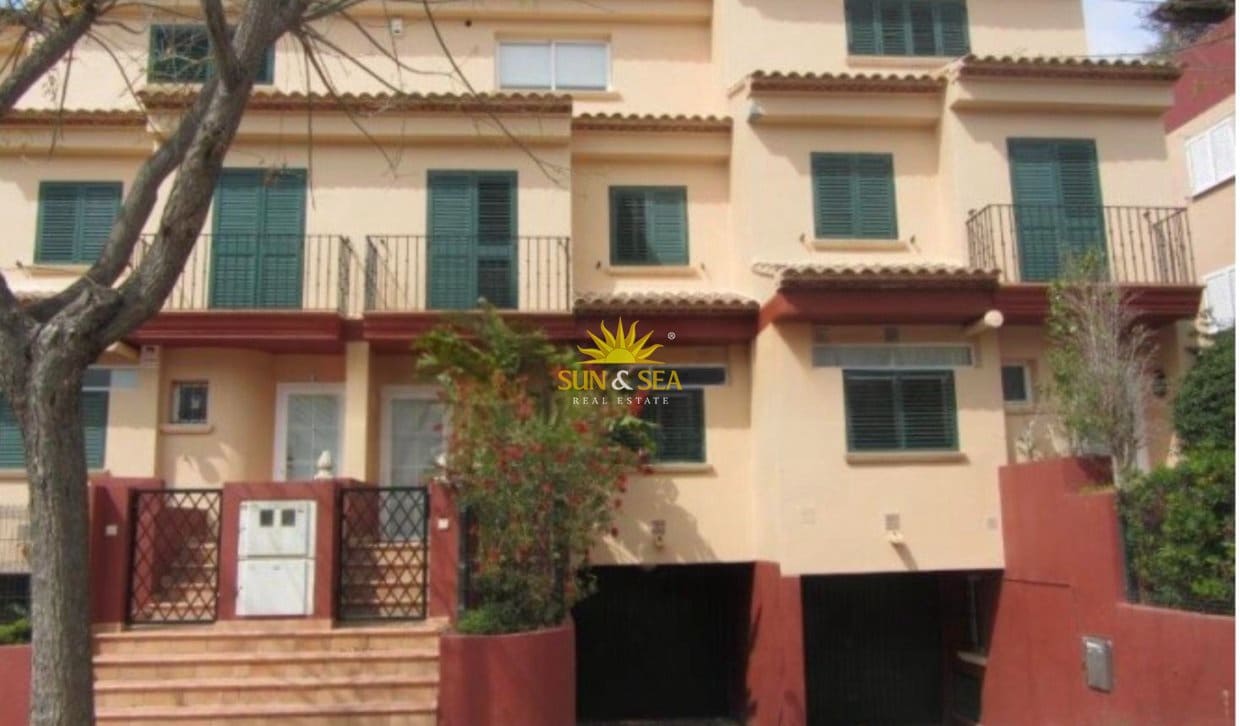 4 Zimmer Villa zu vermieten in Arenal mit Pool Garage - 1.900 € (Ref: 10044112)