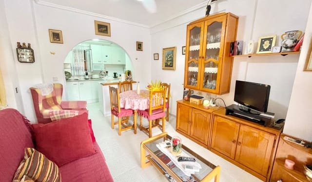 2 bedroom Apartment for rent in Playa del Acequión, Torrevieja - € 800 (Ref: 10045770)