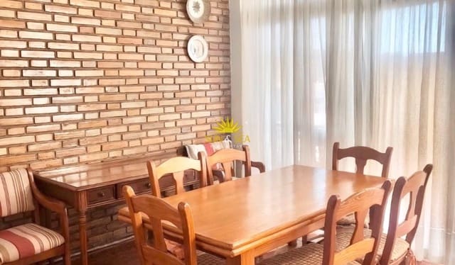Appartement de 2 chambres à louer à Vistahermosa, Alicante ville - 1 450 € (Ref: 10045771)