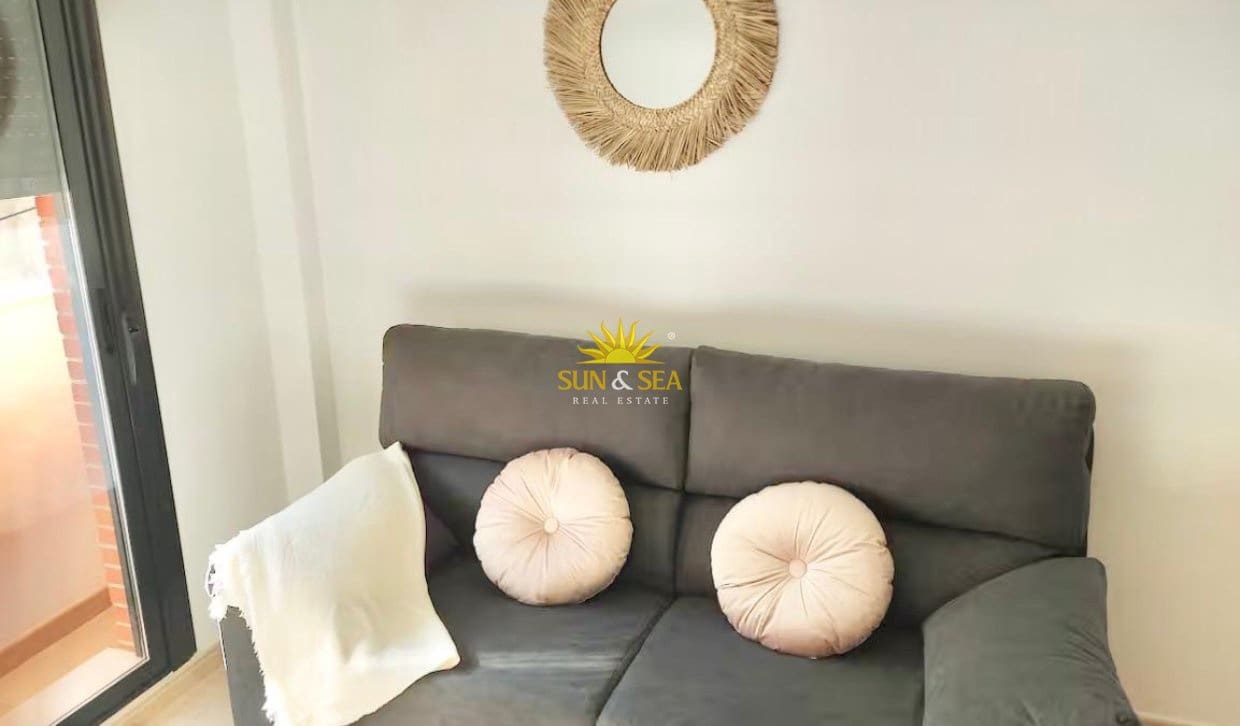 2 bedroom Apartment for holiday rental in El Campello with pool garage - € 900 (Ref: 10045868)