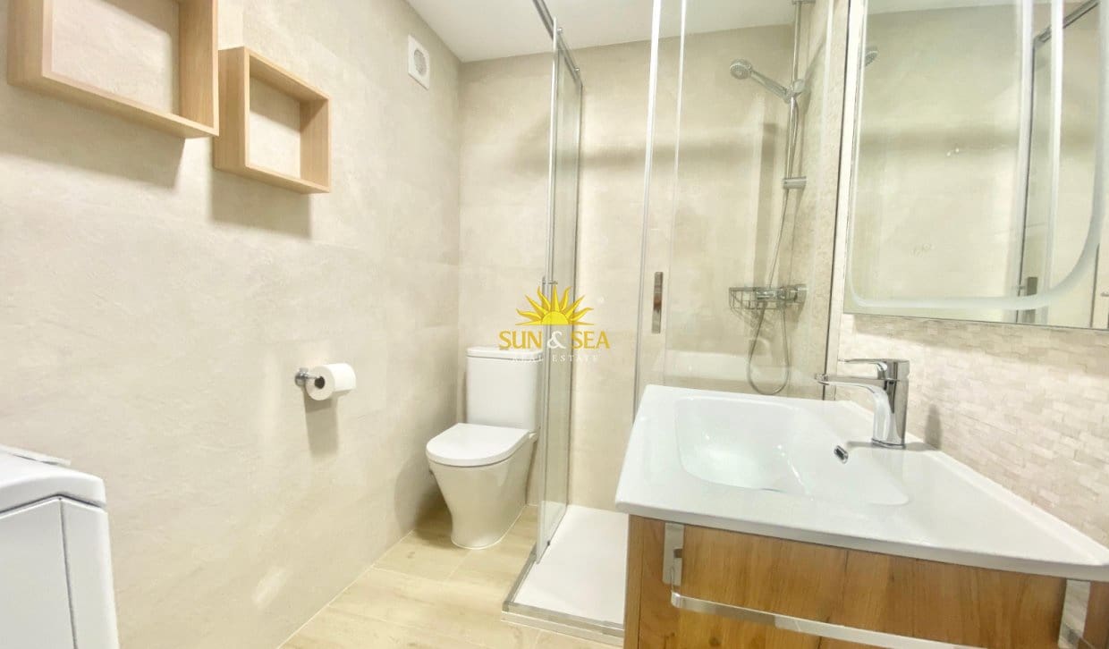 1 sypialnia Apartament na kwatery wakacyjne w Benidorm z basenem - 1 100 € (Ref: 10045870)
