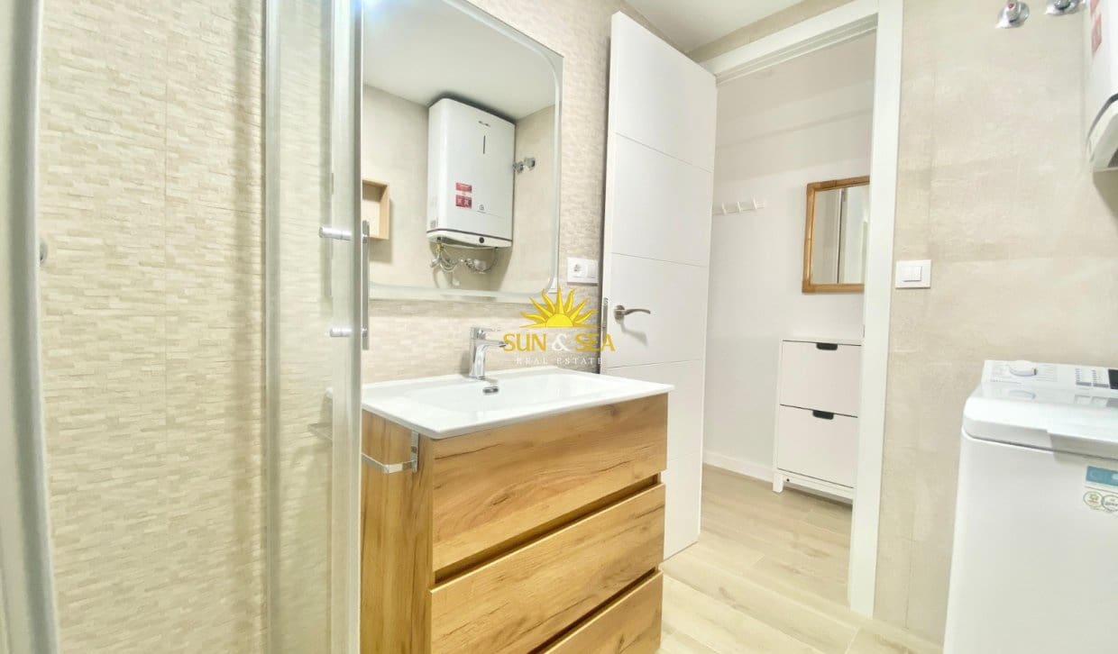 1 sypialnia Apartament na kwatery wakacyjne w Benidorm z basenem - 1 100 € (Ref: 10045870)