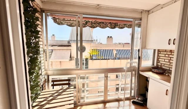 3 soverom Leilighet til leie i Alipark, Alicante by med svømmebasseng - € 1 200 (Ref: 10045958)