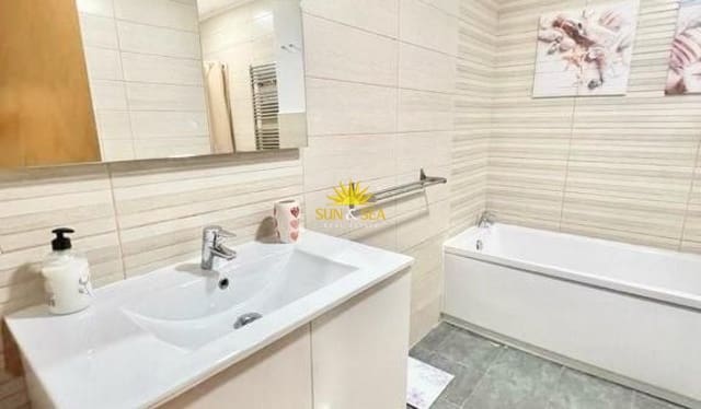 3 makuuhuone Huoneisto vuokrattavana paikassa Mercado, Alicante kaupunki - 1 500 € (Ref: 10046217)